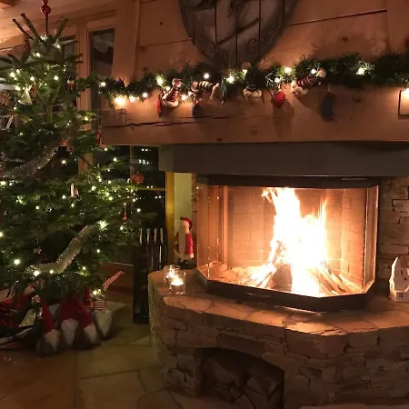 Beautiful With Exceptional View 木屋 克莱恩 蒙塔纳